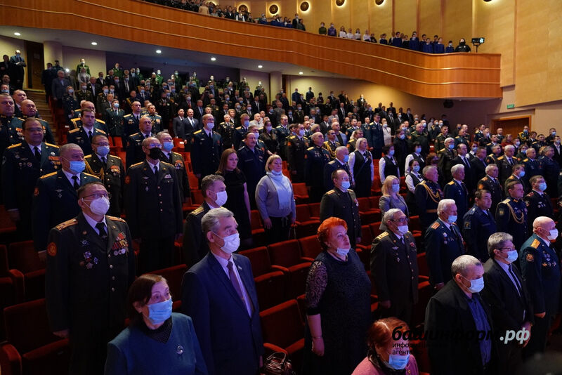 В Уфе чествуют защитников Отечества