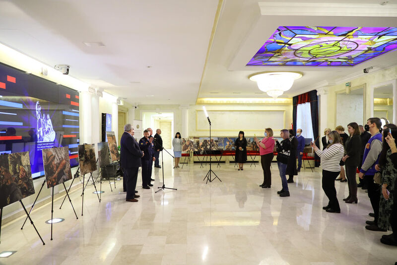 В Общественной палате РФ открыли фотовыставку «Афганская война. 1979 — 1989 гг.»