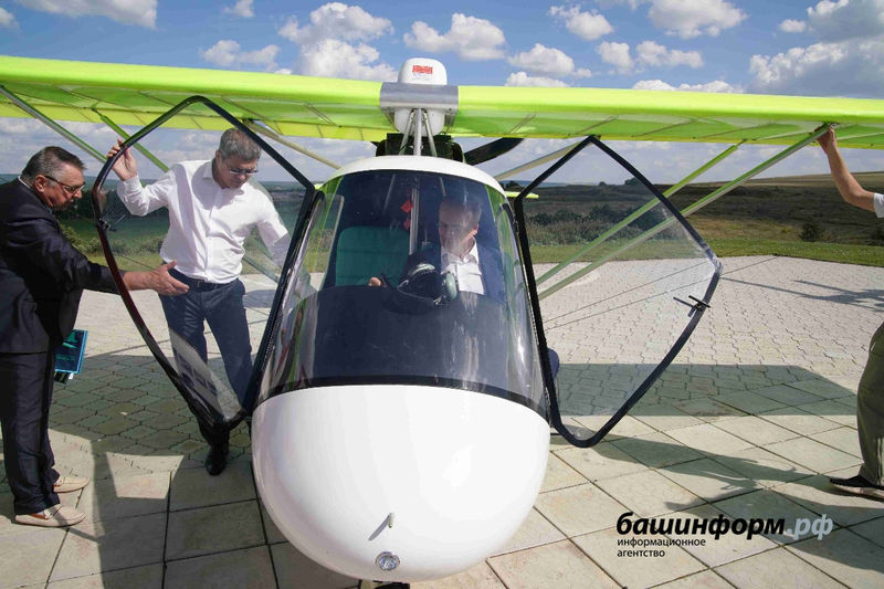 Радий Хабиров поручил подготовить концепцию развития парашютного спорта в Башкирии