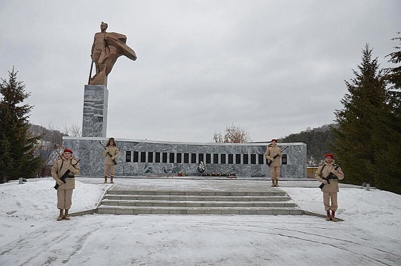 В селе Караидель Караидельского района Башкирии отметили День Неизвестного Солдата 