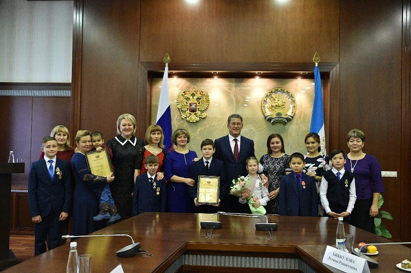 Мы гордимся вами! Прошло награждение детей-героев