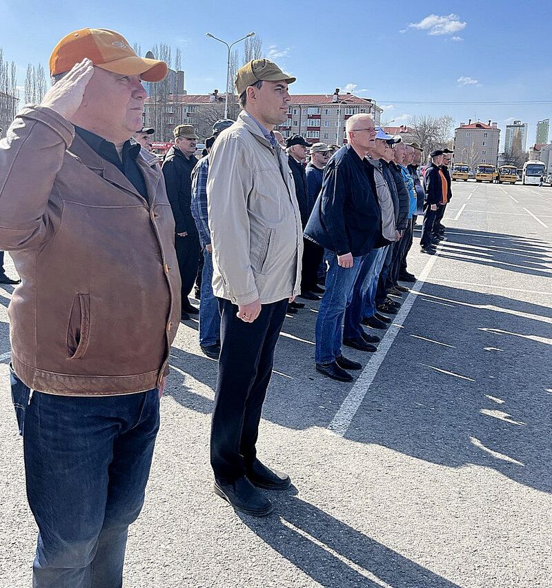 Состоялась первая тренировка участников торжественного прохождения — Парада Победы на площади Ленина в Уфе