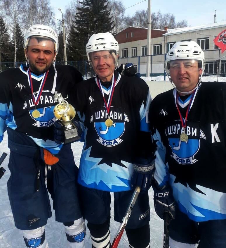 В селе Авдон Уфимского района Башкирии прошел товарищеский хоккейный матч между командой ветеранов боевых действий СК «Шурави» и сборной командой села Авдон и Демского района г. Уфы «Титан»