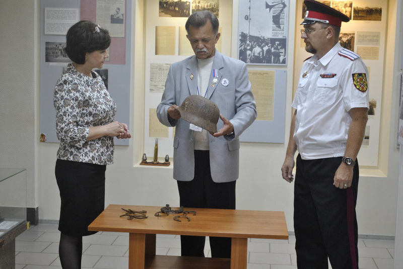 В Уфу доставили реликвии конников Башкавдивизии, найденные на месте их гибели в Луганске