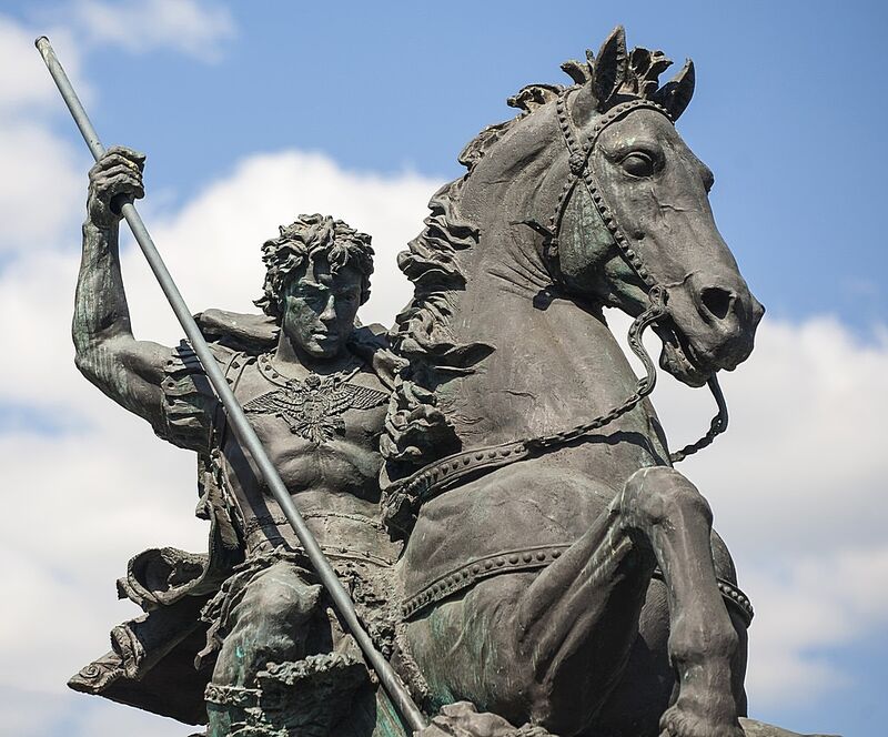 Свыше 150 деятелей культуры поддержали президента и спецоперацию на Украине