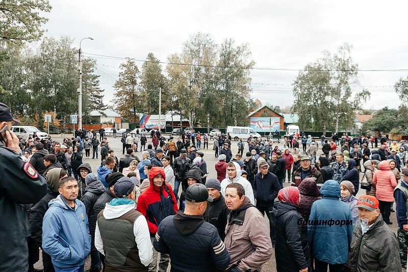 В Аургазинском районе Башкирии проводили 97 мобилизованных