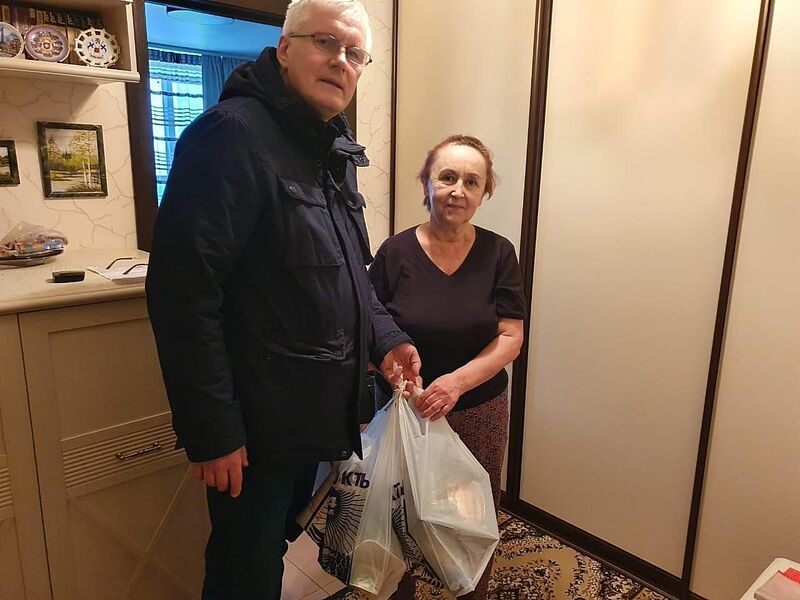 В Уфе поздравили с приближающимся праздником 8 Марта вдов и матерей воинов-интернационалистов, погибших при исполнении воинского долга