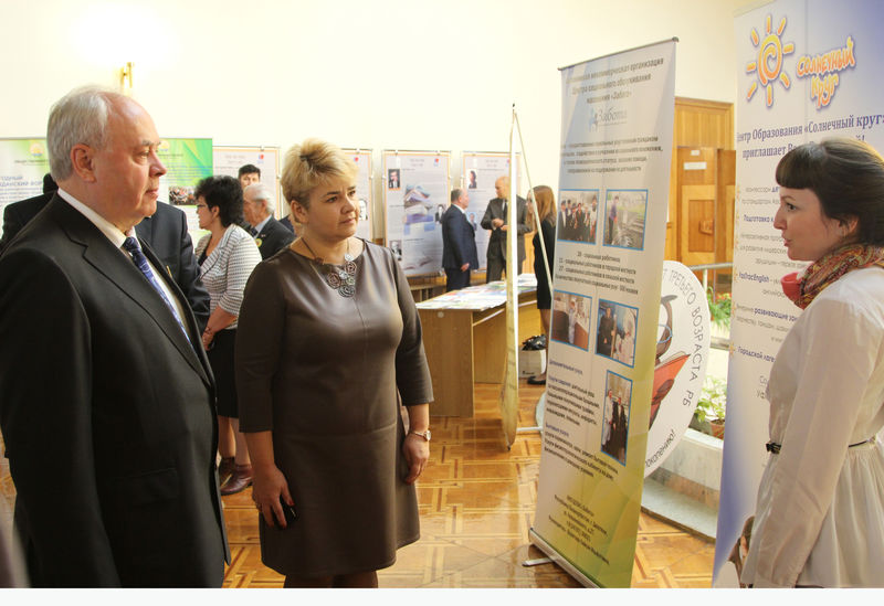 В Государственном Собрании республики обсуждались вопросы государственной поддержки социально ориентированных НКО