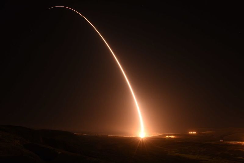 Возможность проводить независимую экономическую политику в интересах народа и уверенно противостоять внешнему диктату напрямую связана с высокой обороноспособностью страны