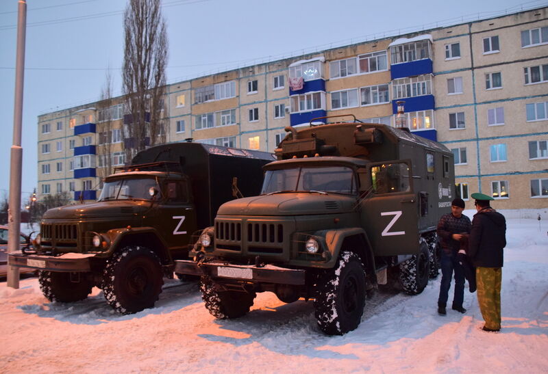 В Янауле состоялась торжественная отправка гумконвоя для башкирских добровольческих батальонов