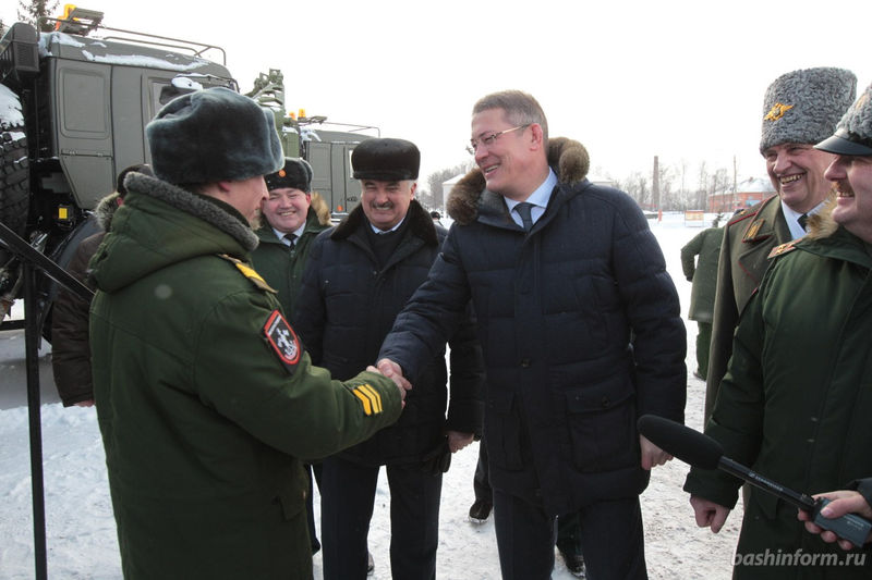 Радий Хабиров назвал 12-ю инженерную бригаду в Алкино-2 одной из лучших в России