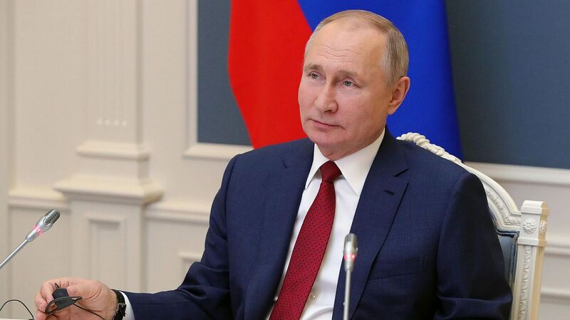 Многовековая мечта России о сухопутном выходе к Индийскому океану в эти дни осуществляется с легкой руки Президента России Владимира Путина