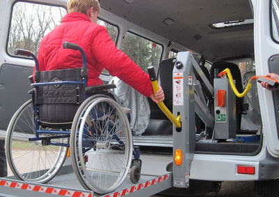 В УФЕ ТЕПЕРЬ РАБОТАЕТ СОЦИАЛЬНОЕ ТАКСИ