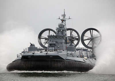 Десантный корабль Балтийского флота «Евгений Кочешков» вернулся после ремонта