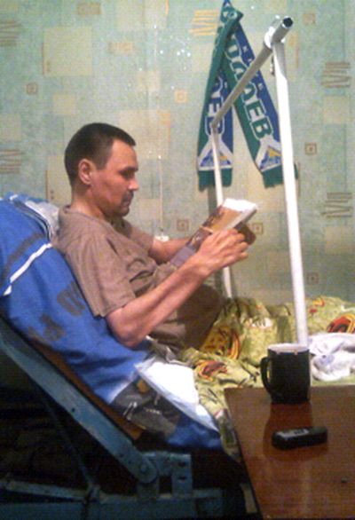 ПАРАЛИЗОВАННЫЙ ВЕТЕРАН БОЕВЫХ ДЕЙСТВИЙ В ЧЕЧНЕ ПРОСИТ ПОМОЧЬ КУПИТЬ ЕМУ СПЕЦИАЛЬНУЮ КРОВАТЬ