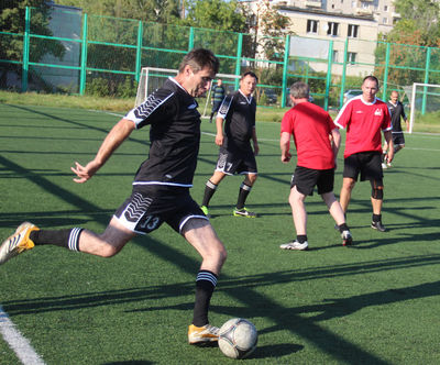 БУДЕМ ДРУЖИТЬ, ЖИТЬ В МИРЕ И… ИГРАТЬ В ФУТБОЛ!