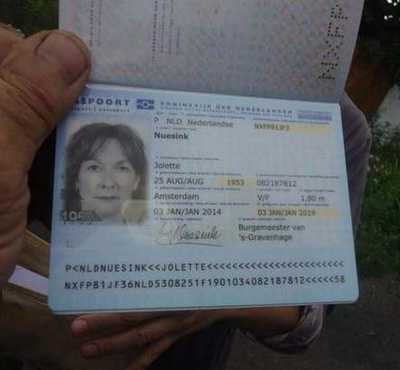 Мертвый самолет или самолет мертвых?