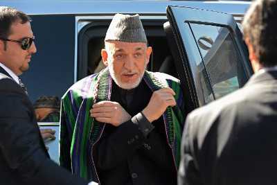 СМИ: при обстреле аэропорта Кабула сгорел вертолет президента Афганистана