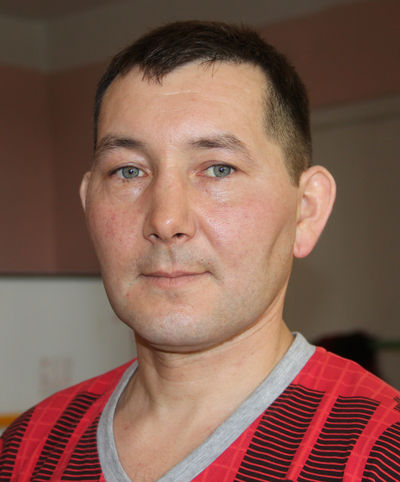 СТОЯЛИ НА САЛАНГЕ ЖЕЛЕЗНОЮ СТЕНОЙ…