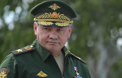 Шойгу: Минобороны в 2014 году отобрало максимальное количество контрактников