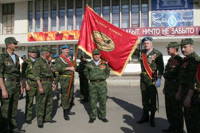 Приглашаем всех ветеранов боевых действий республики и г. Уфы, желающих принять участие в параде Победы в г. Уфе 9 мая 2015 года, обеспечить коробке ветеранов боевых действий достойное место в составе участников парада!