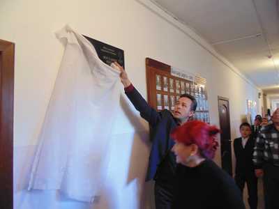 В Стерлитамаке открыта мемориальная доска памяти полицейского Рината Мустафина