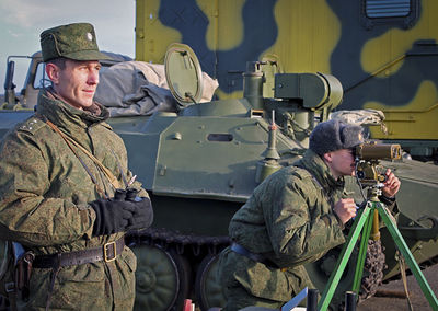 В СУХОПУТНЫХ ВОЙСКАХ ВО ГЛАВУ УГЛА ПОСТАВЛЕНО ВСЕМЕРНОЕ ПОВЫШЕНИЕ УРОВНЯ БОЕВОЙ ГОТОВНОСТИ