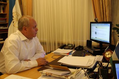 ПРЕДСЕДАТЕЛЬ КУРУЛТАЯ КОНСТАНТИН ТОЛКАЧЕВ ПОБЛАГОДАРИЛ ВЕТЕРАНОВ БОЕВЫХ ДЕЙСТВИЙ ЗА ПРЕДЛОЖЕНИЯ