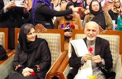 Первая леди Афганистана намерена участвовать в защите прав женщин 